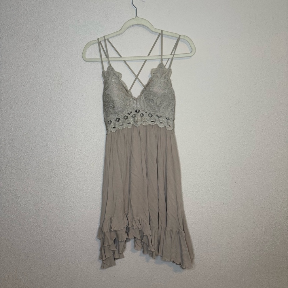 Elegant Gray Lace Trim Dress